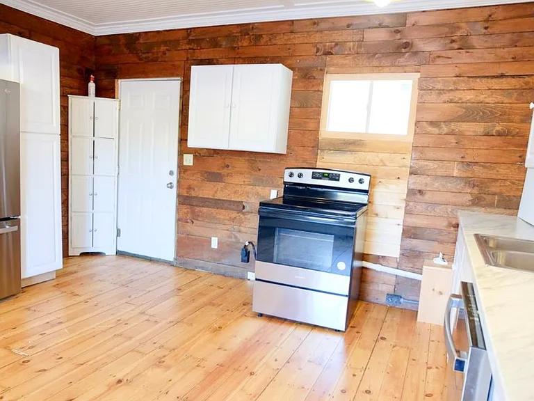 114 Garvins Falls Rd #C — Photo 3