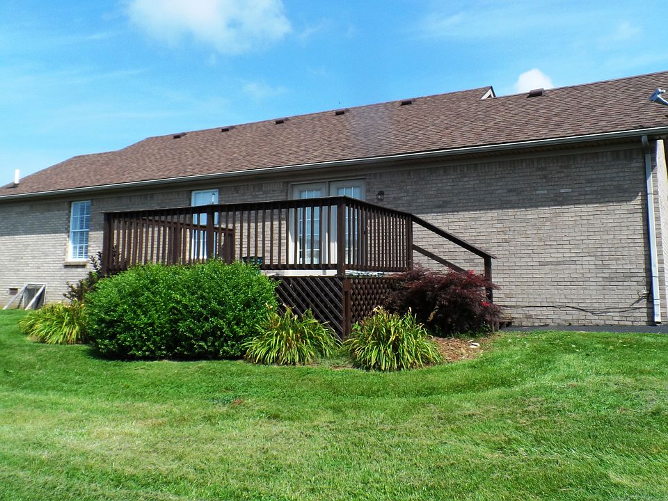 2nd image of 1505 Venetia Drive
