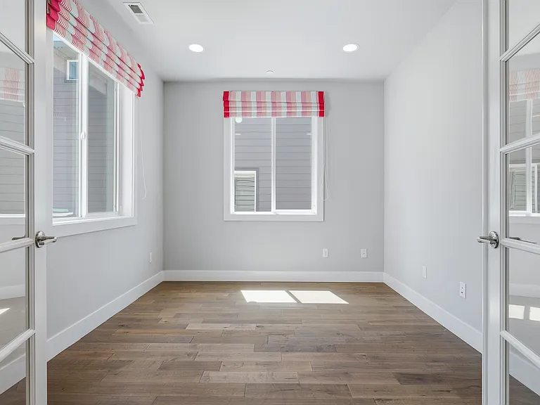 12150 164th Ct NE — Photo 13