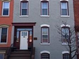 270 3rd St, Troy, NY 12180