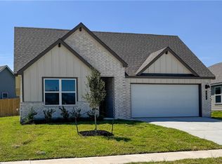 901 Legrand St, Brenham, TX 77833