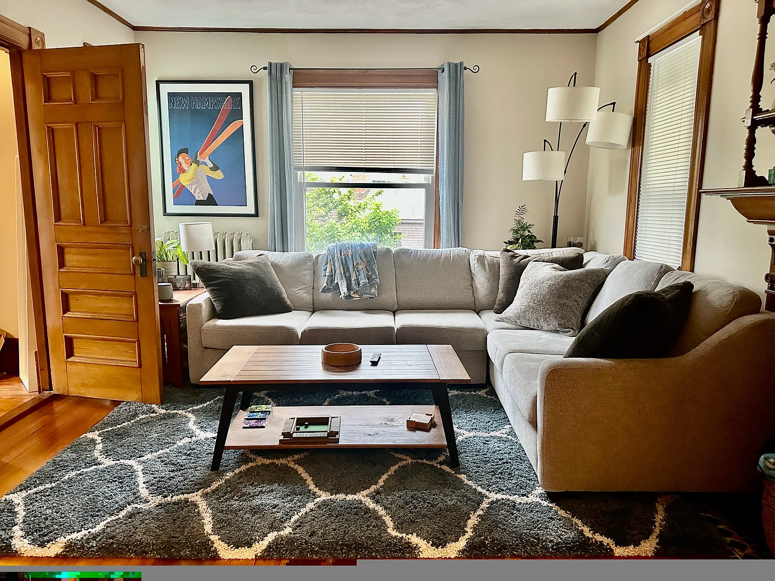 465 Auburn St — Photo 2