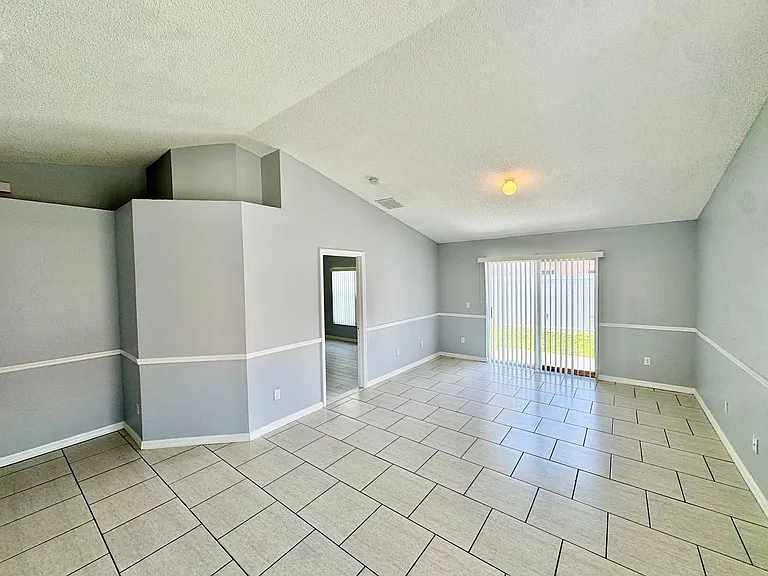 2298 Santa Lucia St — Photo 5