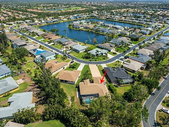 3rd image of 16584 Wellington Lakes Cir