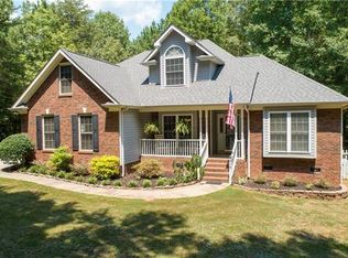 319 Tradewinds Ln, York, SC 29745