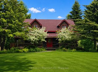 1547 County Road 42 Rd, Clearview, ON L0M 1S0