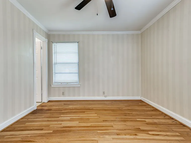 3632 Demaret Dr — Photo 5