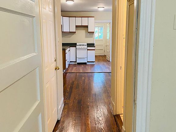 3rd image of 4 N Dooley Ave APT C