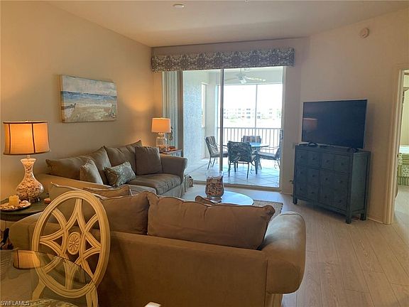 5th image of 9170 Southmont Cv APT 207