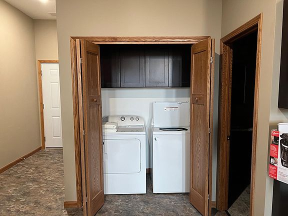 apt 4 washer and dryer area