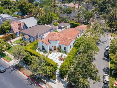 754 S Highland Ave, Los Angeles, CA, 90036