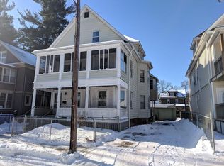 40 Cliftwood St #1, Springfield, MA 01108