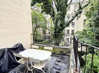 310 W 77th St APT 3B, New York, NY 10024
