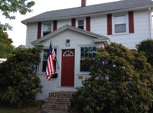 14 Seneca Ave, Chelmsford, MA 01824