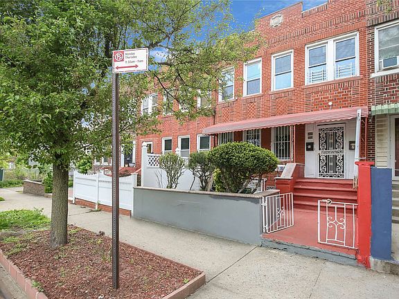 2nd image of 14515 Linden Blvd