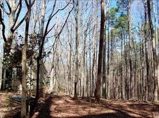 1203 Trailwood Dr, Raleigh, NC 27606