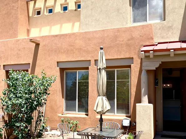 115 Johnson Mesa, Santa Fe, NM 87508