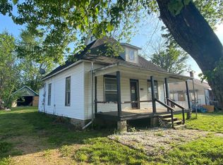 618 W West North St, Mountain Grove, MO 65711