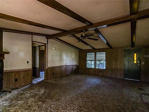 4th image of 8626 Oakwood Dr
