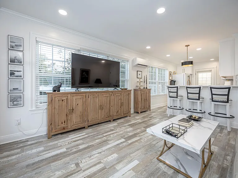 1102 Stanfield Point Rd — Photo 38
