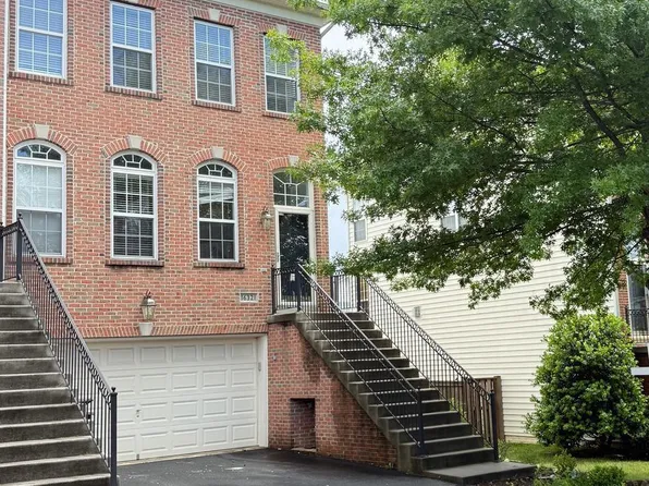 16321 Flotsam Ln, Woodbridge, VA 22191