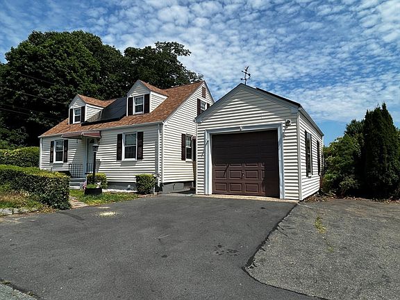 2nd image of 23 Guild Rd
