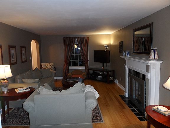 4th image of 32 N Cadillac Dr