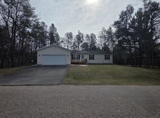 256 Dogwood Ln, Wisconsin Dells, WI 53965