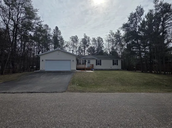 256 Dogwood Ln, Wisconsin Dells, WI 53965