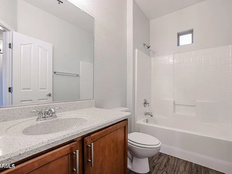 15881 N 74th Ave — Photo 22