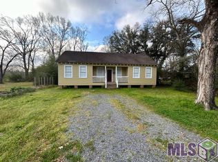 1096 Rodeo Dr, Denham Springs, LA 70726