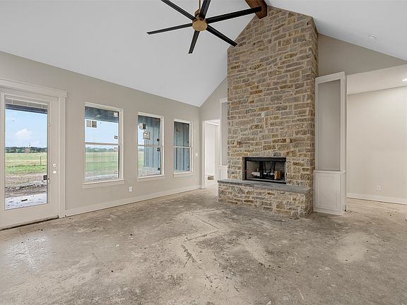 2nd image of 407 Lacek Mill Rd