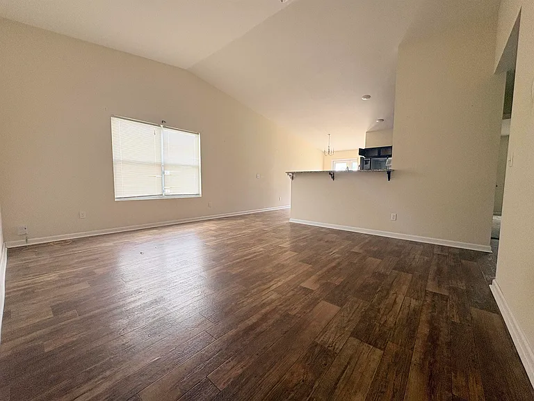 6529 Rivers Bank Way — Photo 7