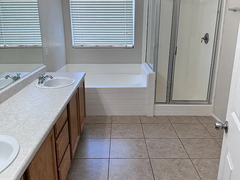 2820 Dowitcher Ave — Photo 19