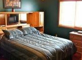 1525 Bruers Ct, Chaska, MN 55318