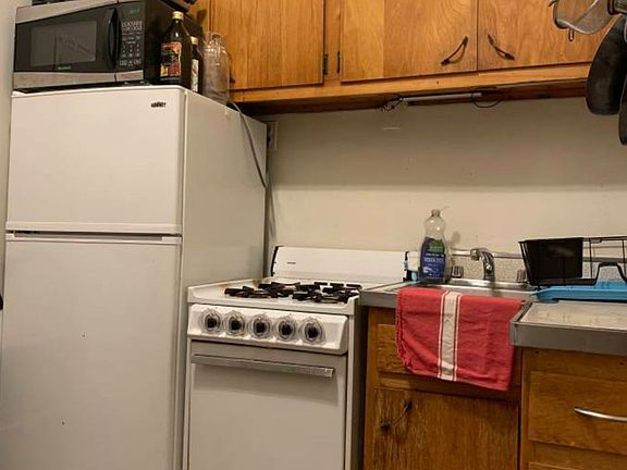 5th image of 335 W 88th St APT 2A