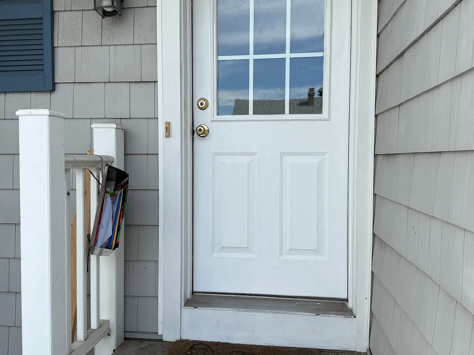 4 bed, 2.0 bath, 1000 sqft, $3,700 — Photo 3