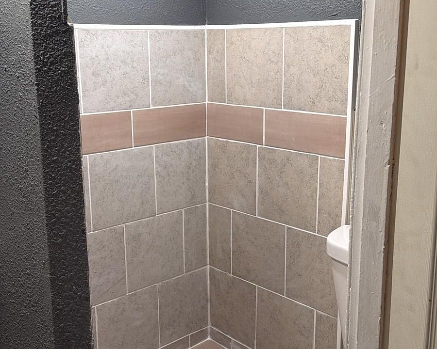 2nd image of 2844 W Lehigh Ave #3