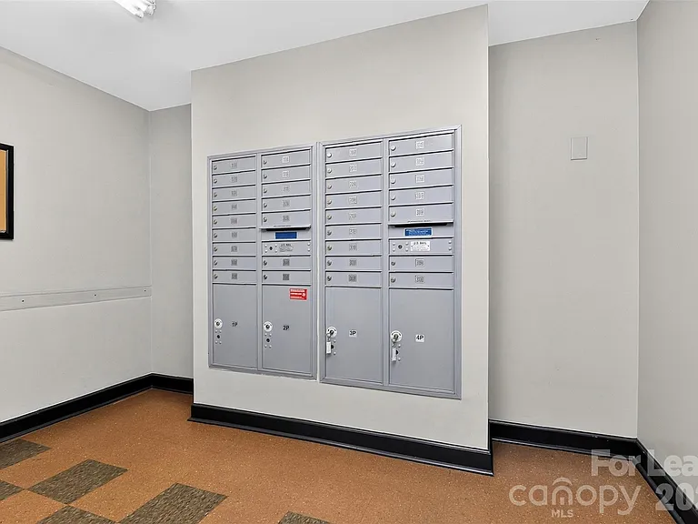 1829 Kenilworth Ave — Photo 22