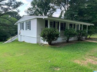 1865 Virginia Ln, Hueytown, AL 35023