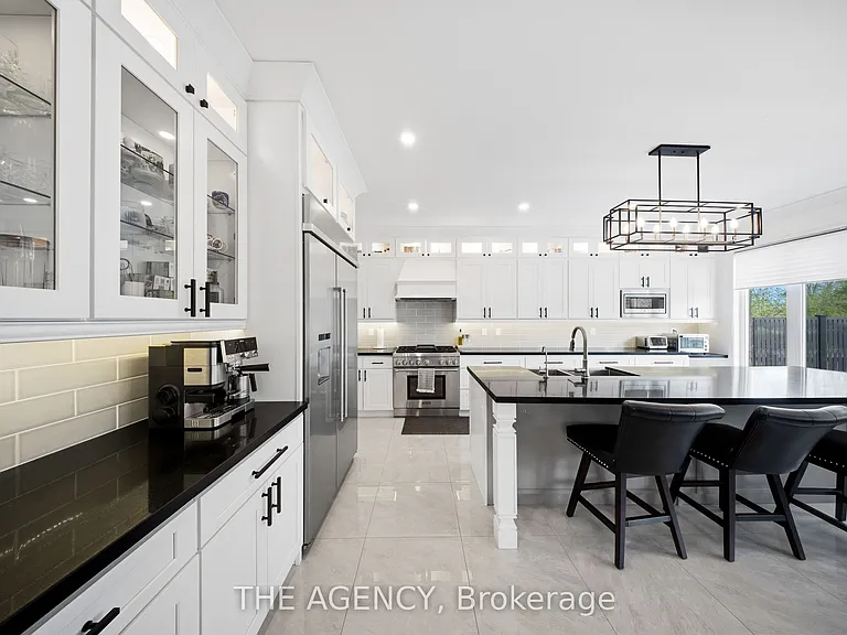 119 Turner Dr — Photo 16