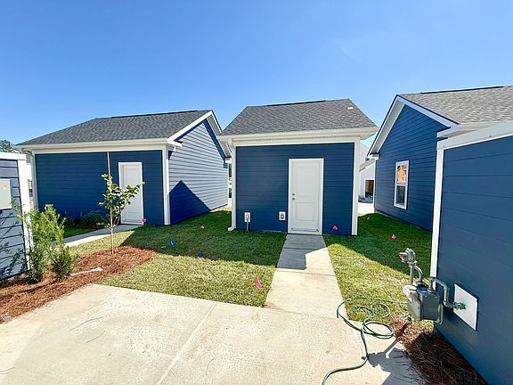 7th image of this home