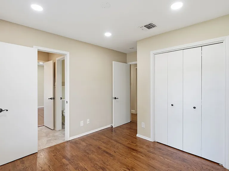 306 Dove Creek Trl — Photo 15
