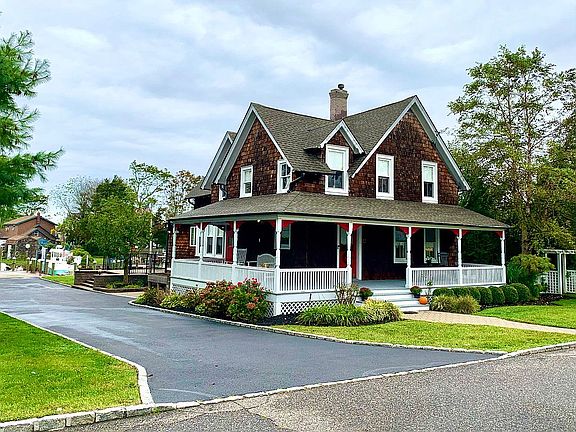 4th image of 30 Marvin Ln
