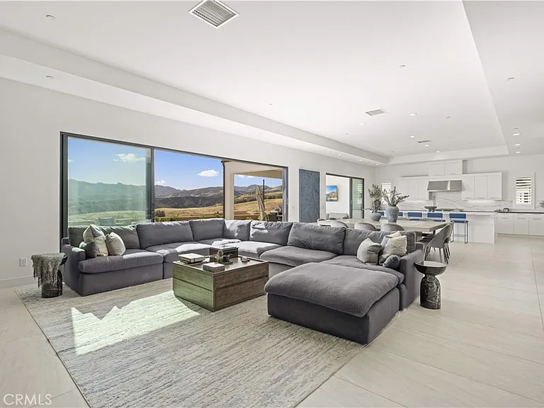 12545 N Silver Spur Ct — Photo 6