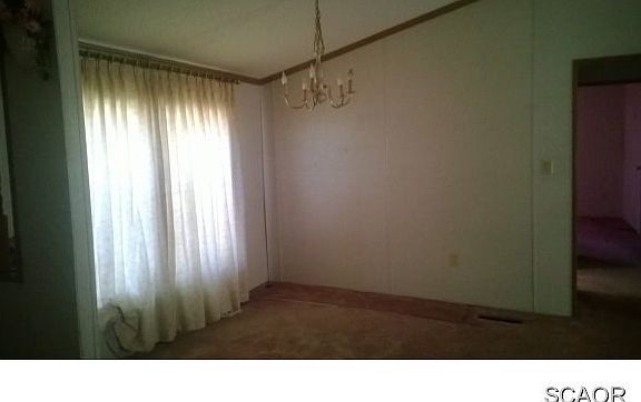 3rd image of 200 W Holly Dr