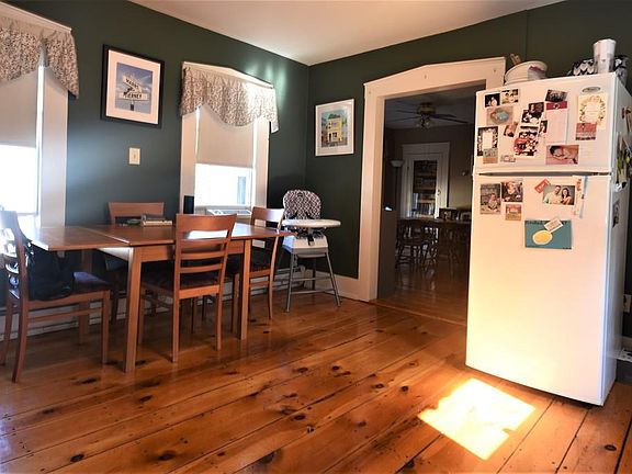 5th image of 1 E Greenwood St
