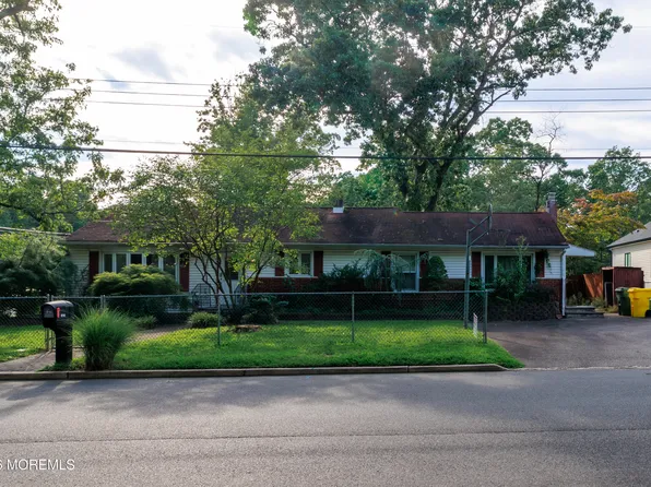 614 Caranetta Drive, Lakewood, NJ 08701