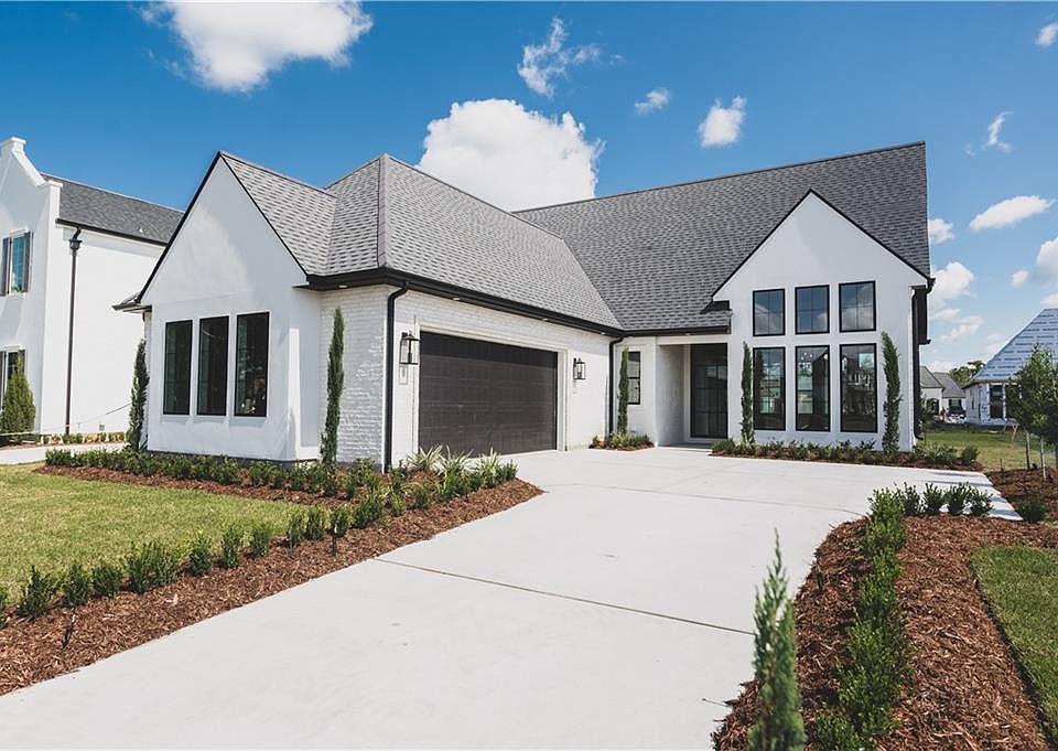 1st image of 141 Wood Duck Dr