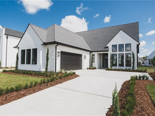 141 Wood Duck Dr, Belle Chasse, LA 70037